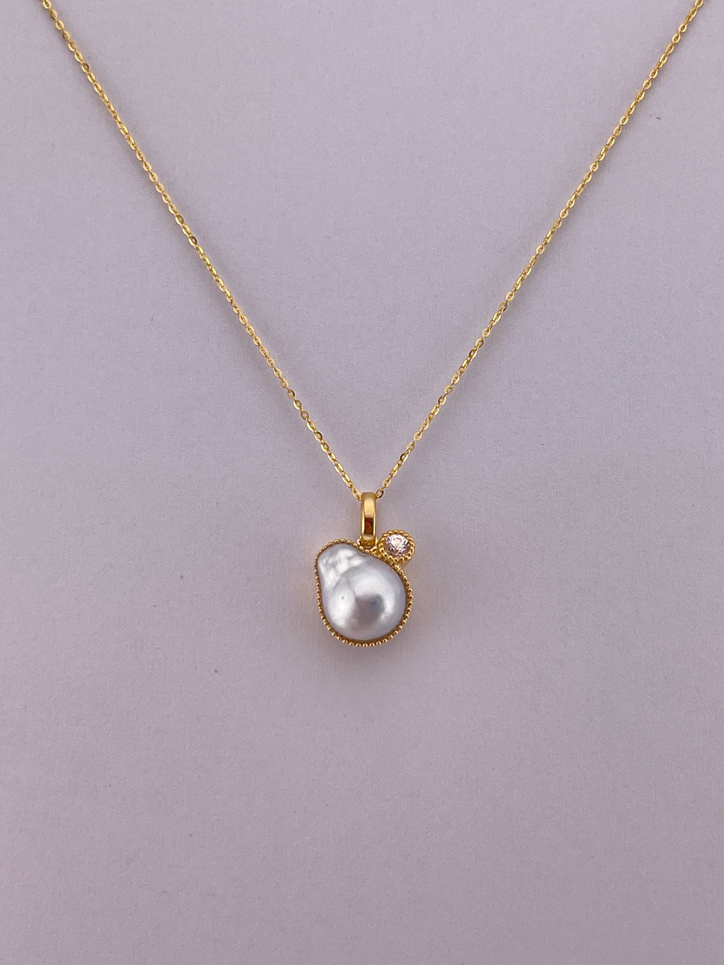 18k Gourd Pearl Necklace