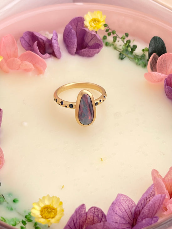 18k Black Opal Blue Sapphire RIng